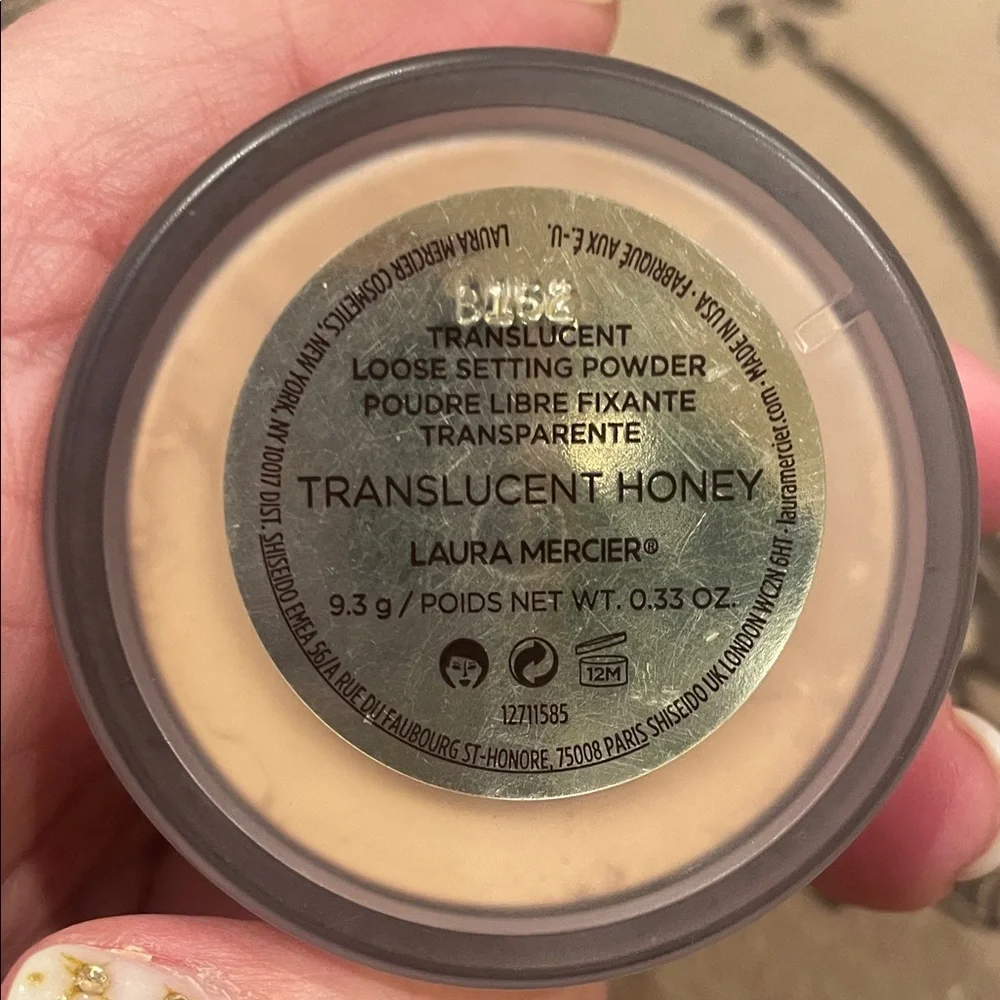 Laura Mercier Loose Setting Powder - Honey